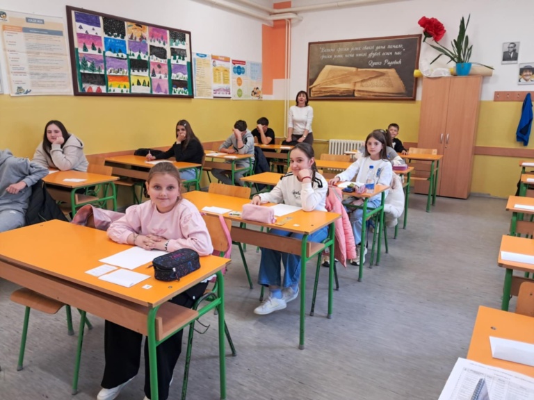 72d6bede-ab47-40f5-9c1f-7d1eaaaac8fe